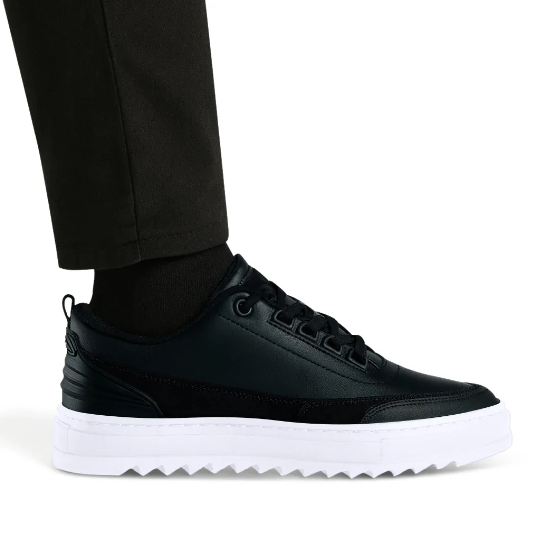 Zapato con elevación oculta®
