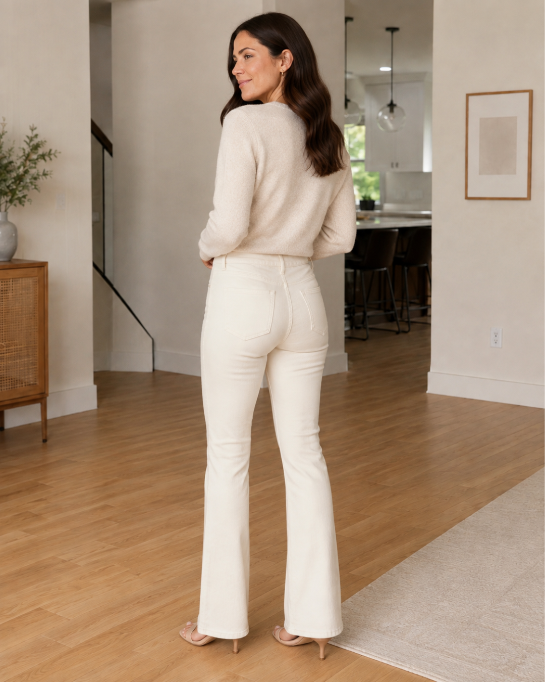 Pantalón faja de corte acampanado